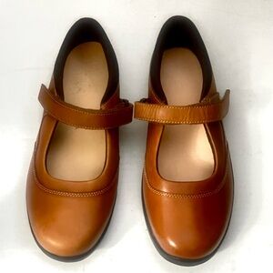 Anodyne No. 19 Mary Jane Diabetic Leather Shoes Women Sz 7.5 Wide Cognac Comfort